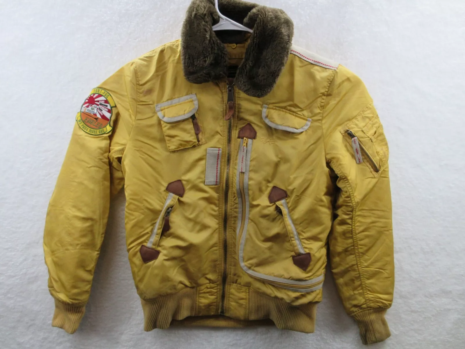 Alpha Industries B-15 Flight Bomber Jacket 3 Alpha Industries B-15 Flight Bomber Jacket