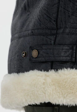 Alpha Industries B-3 Black Leather Bomber Fur Jacket -Us Military Jacket Alpha Industries B 3 Black Fur Jacket