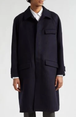 De Bonne Facture Parisian Raglan Sleeve Navy Blue Wool Coat
