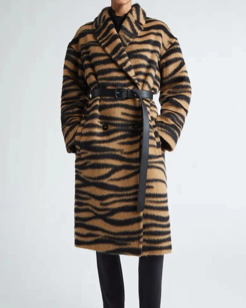 Max Mara Vidim Tiger Jacquard Wool & Alpaca Jacquard Coat 3 Max Mara Vidim Tiger Jacquard Wool & Alpaca Jacquard Coat