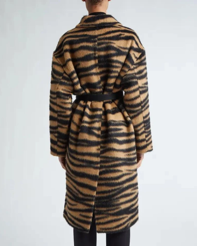 Max Mara Vidim Tiger Jacquard Wool & Alpaca Jacquard Coat 4 Max Mara Vidim Tiger Jacquard Wool & Alpaca Jacquard Coat - Image 2